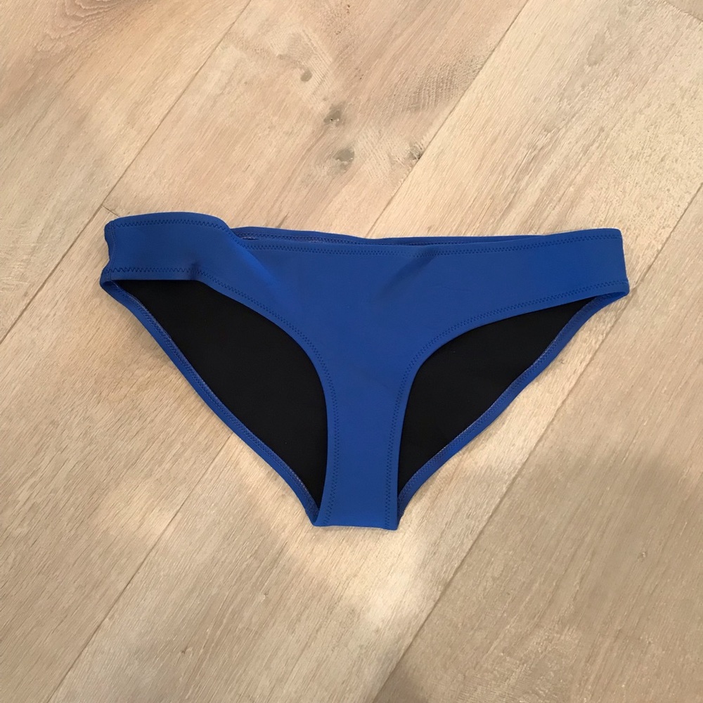 Triangl Bikini Bottom
